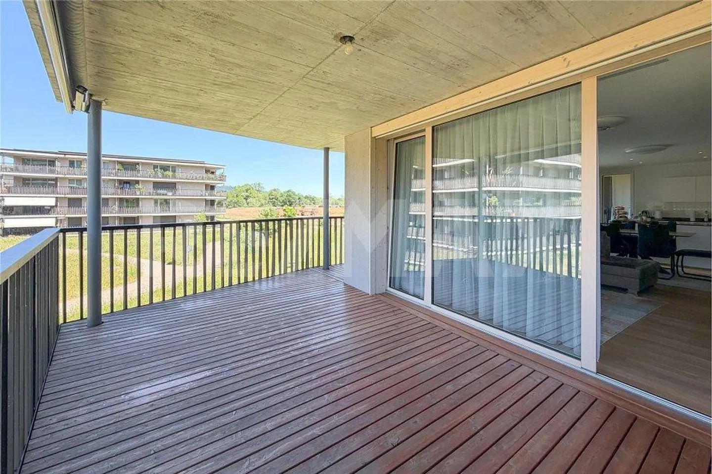 Appartamento 4.5 stanze al 1° piano – Vita moderna con grande balcone in... - Foto 4 di 13