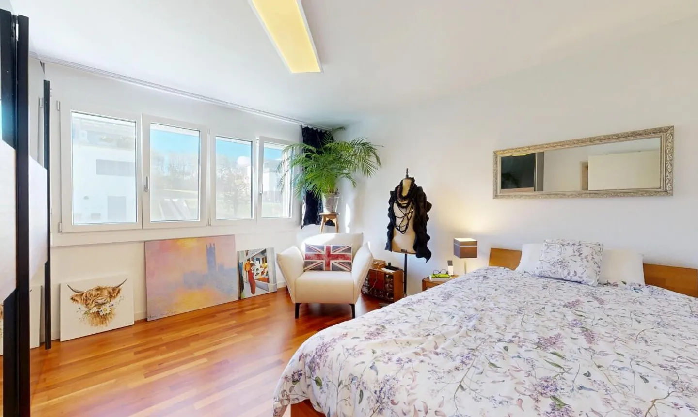 4.5-Room Maisonette Apartment with Lake View in Hünenberg See - Photo 8 of 11