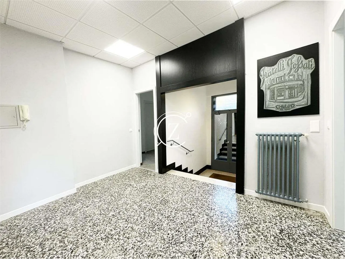 Komfortables Büro zum Verkauf im Zentrum von Chiasso - Foto 1 di 3