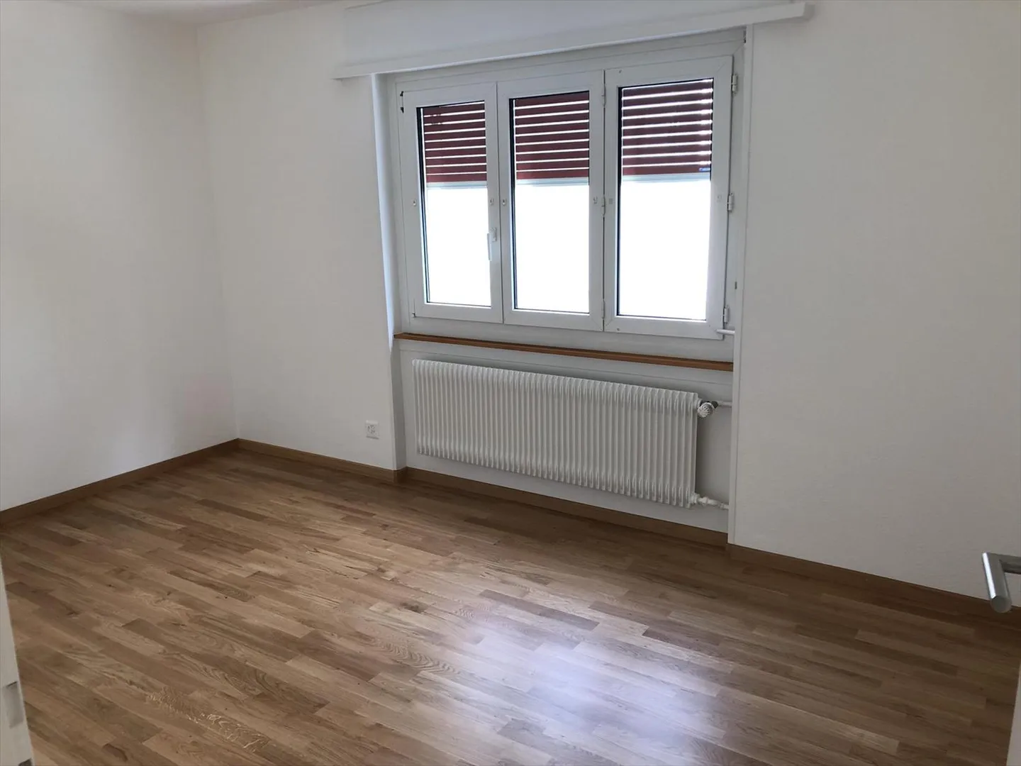 Apartment for rent - Photo 7 of 9