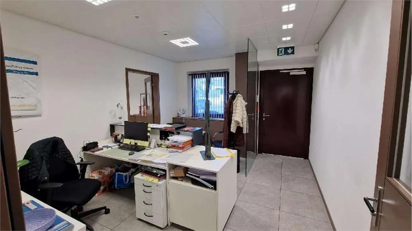 Ufficio commerciale a Pazzallo - Foto 2 di 13
