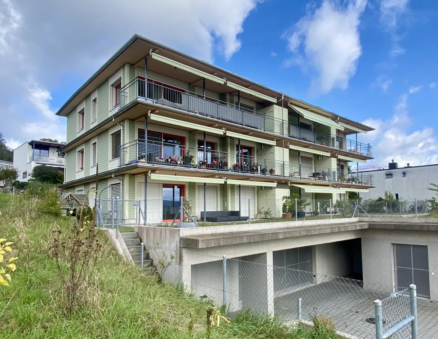 Garden Apartment - Photo 9 of 10