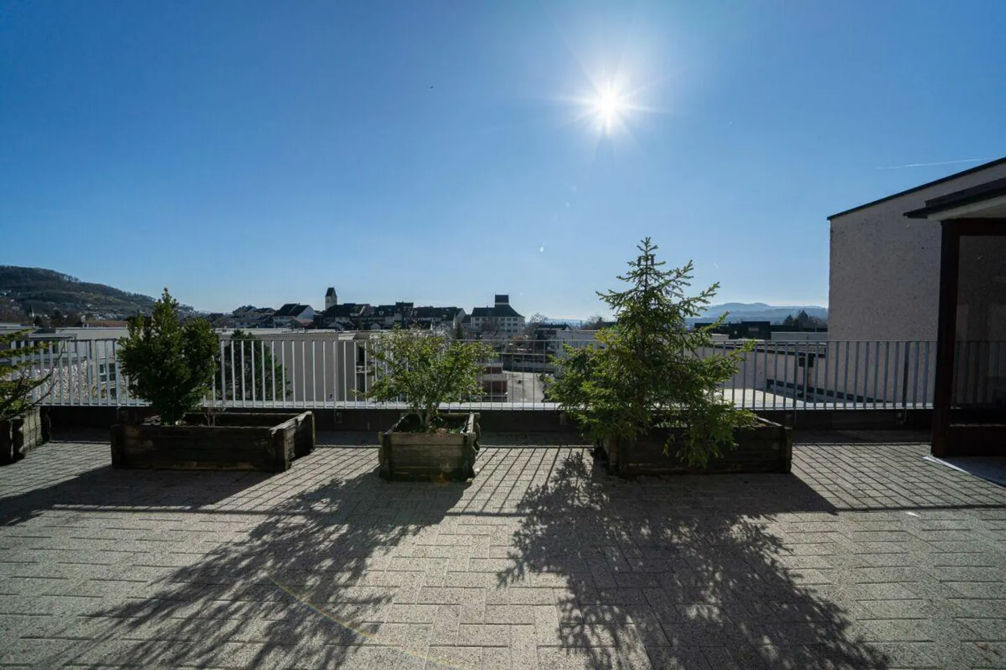 Charmante Maison de Terrasse avec Vue - Photo 1 sur 13