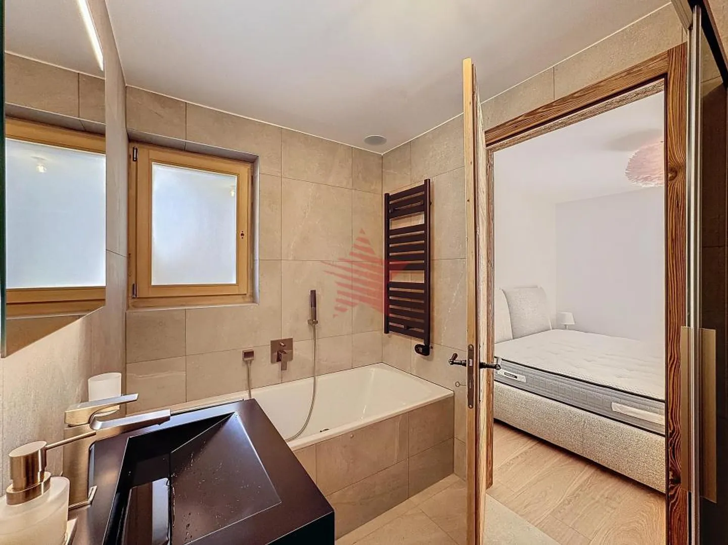 Appartamento nel Chalet Residenziale Minergie® Costruito nel 2022 - Foto 11 di 13