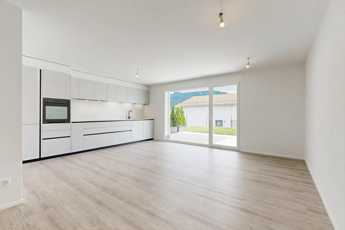 New 3.5-room apartments 5 min. from Châtel! - Photo 5 of 10