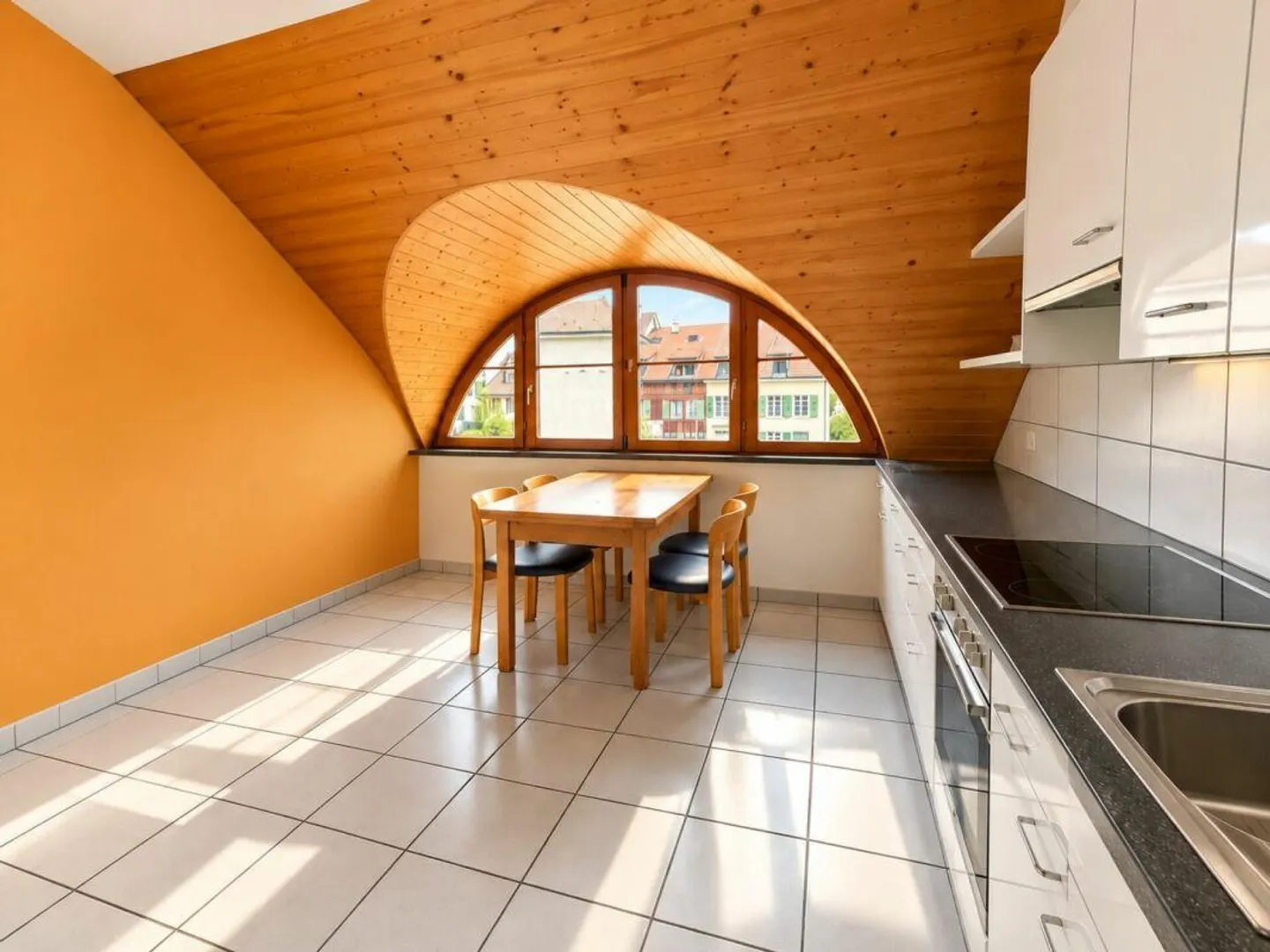 Enter, arrive home and feel comfortable - Photo 1 of 11