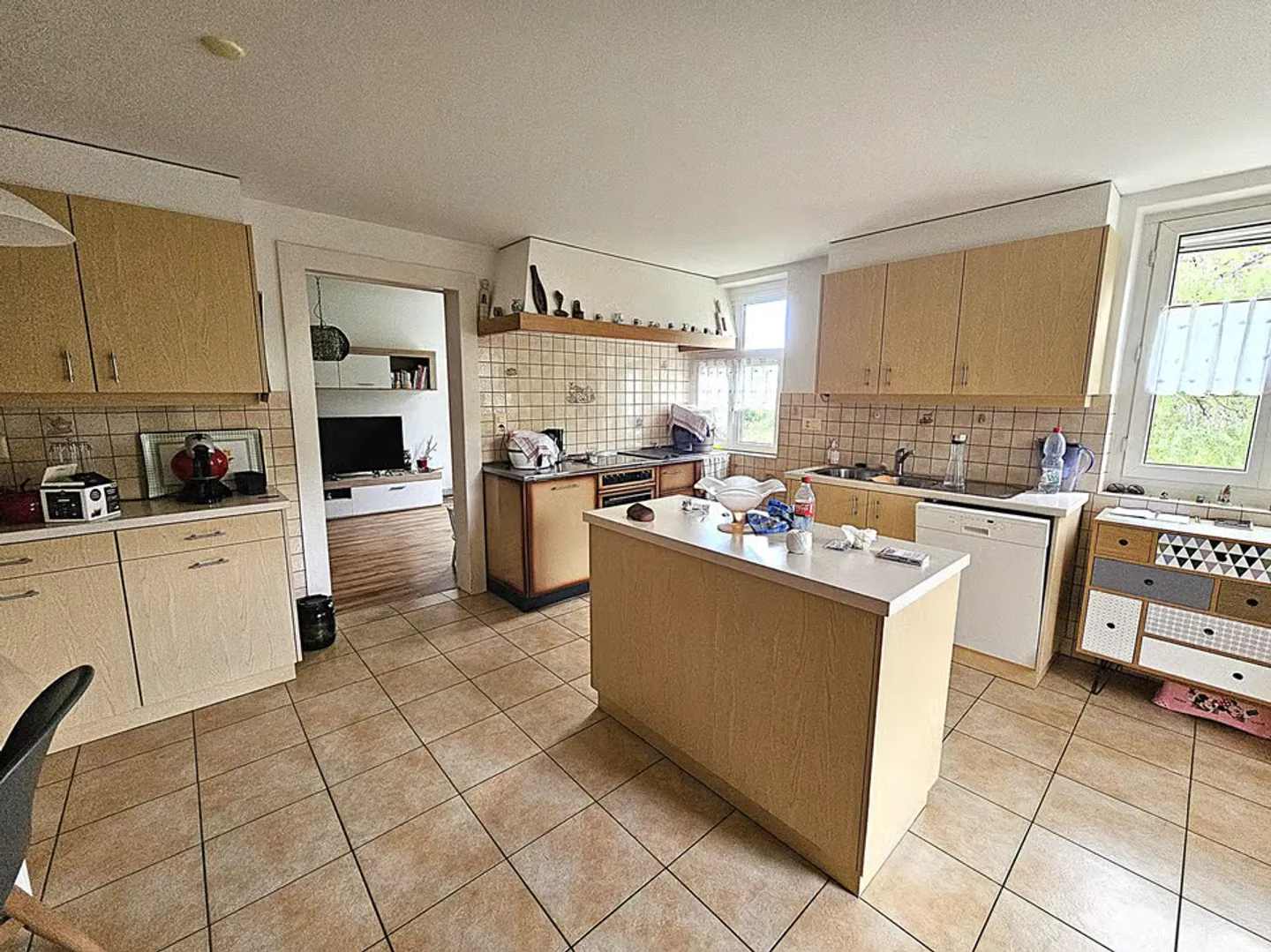 2,170 m2 in building zone - Photo 6 of 7