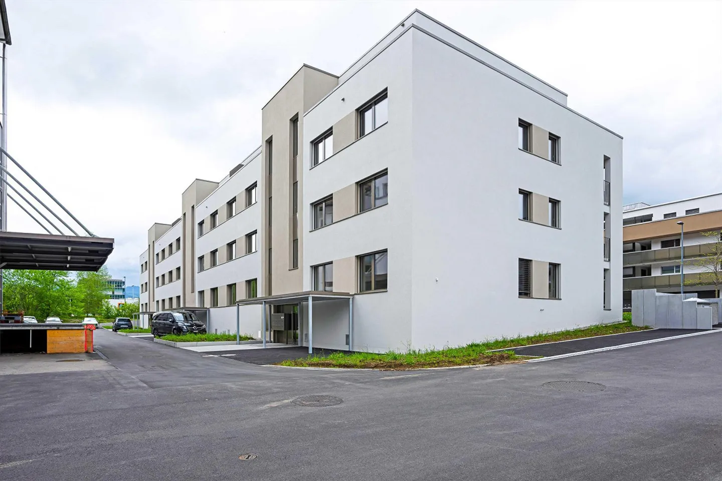 Sicherer Einstellplatz in Wattwil - Foto 1 von 1