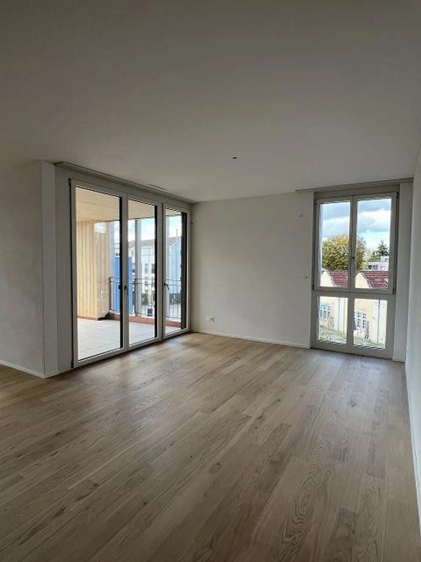 schöne Neubauwohnung im Zentrum Münchwilen - Foto 3 di 13