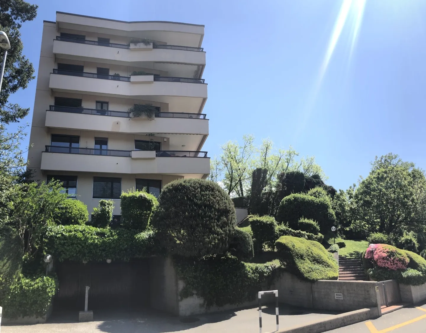 Beautiful apartment in the green, just steps from the center - Photo 2 of 12