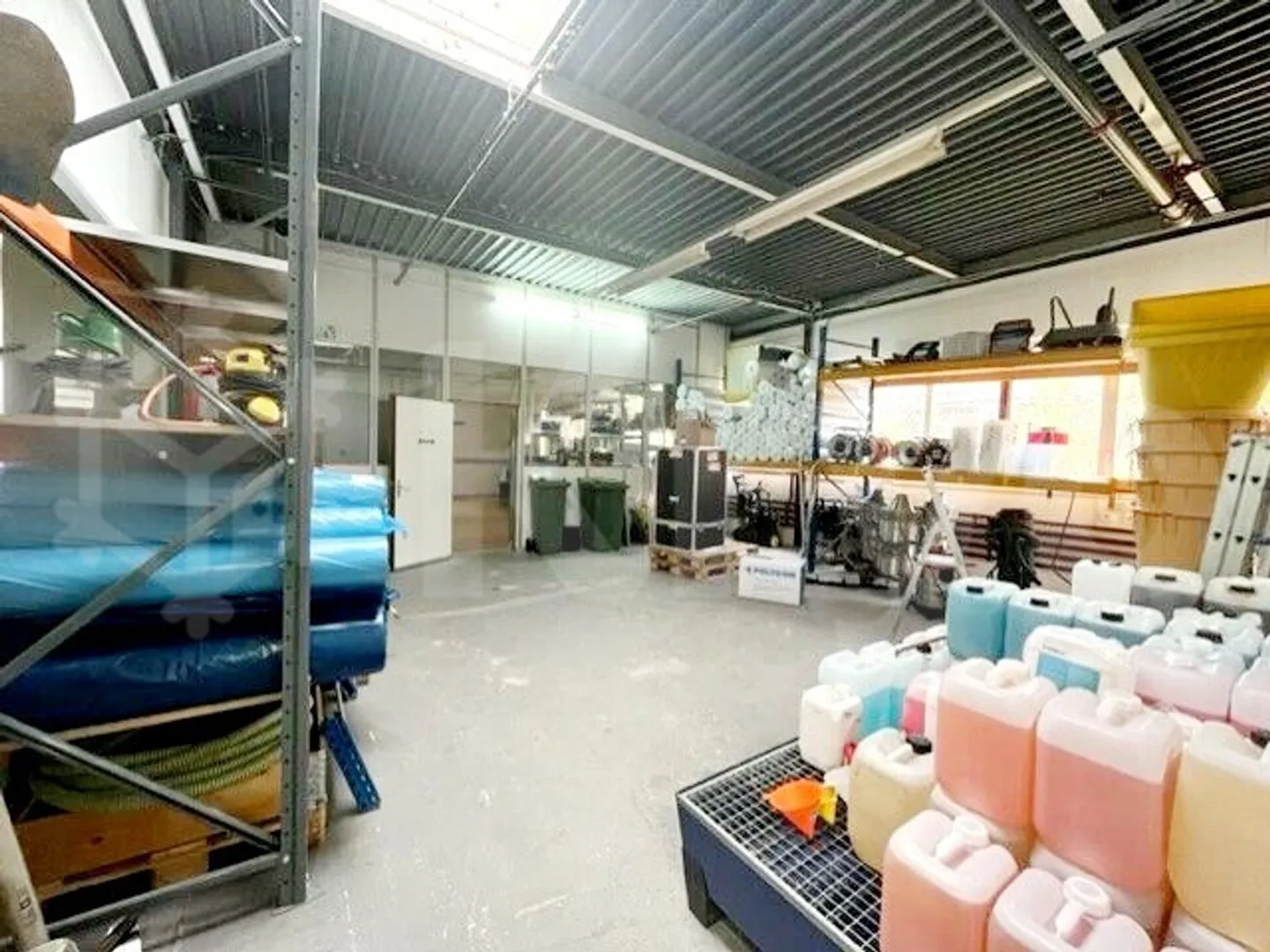 Spazio commerciale versatile a Yverdon - Foto 8 di 9