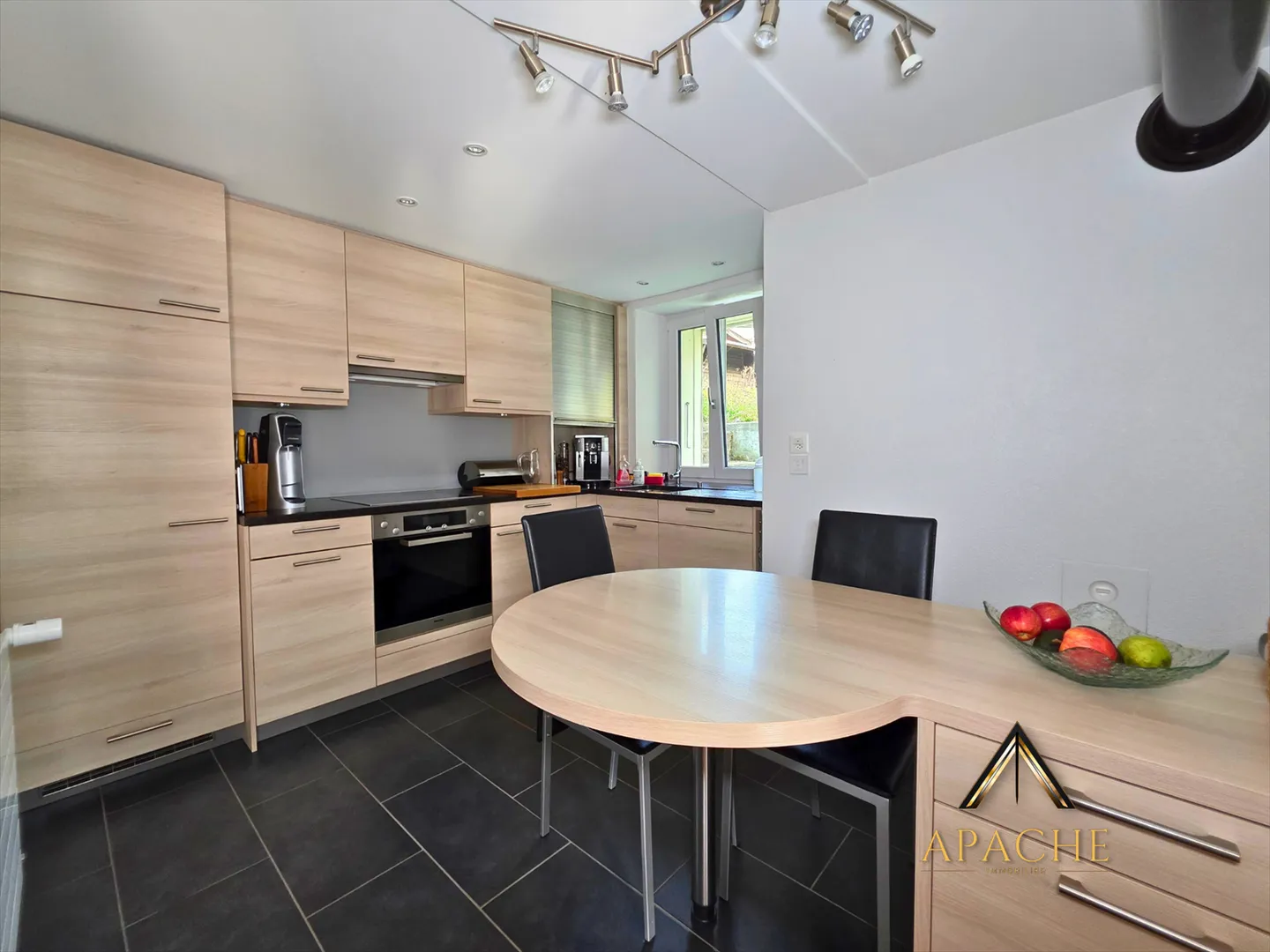 Casa indipendente di carattere con 5,5 locali - Foto 5 di 15