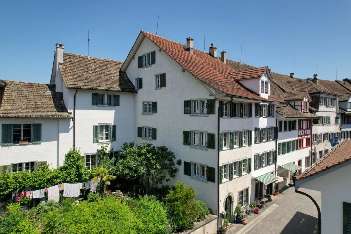 Charming Historic House in Grüningen - Photo 2 of 15