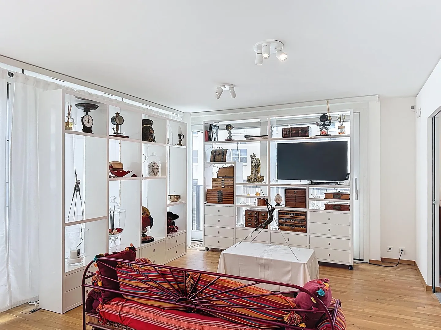 Wunderschöne Durchgangswohnung mit atemberaubendem Blick in Carouge - Foto 2 von 5