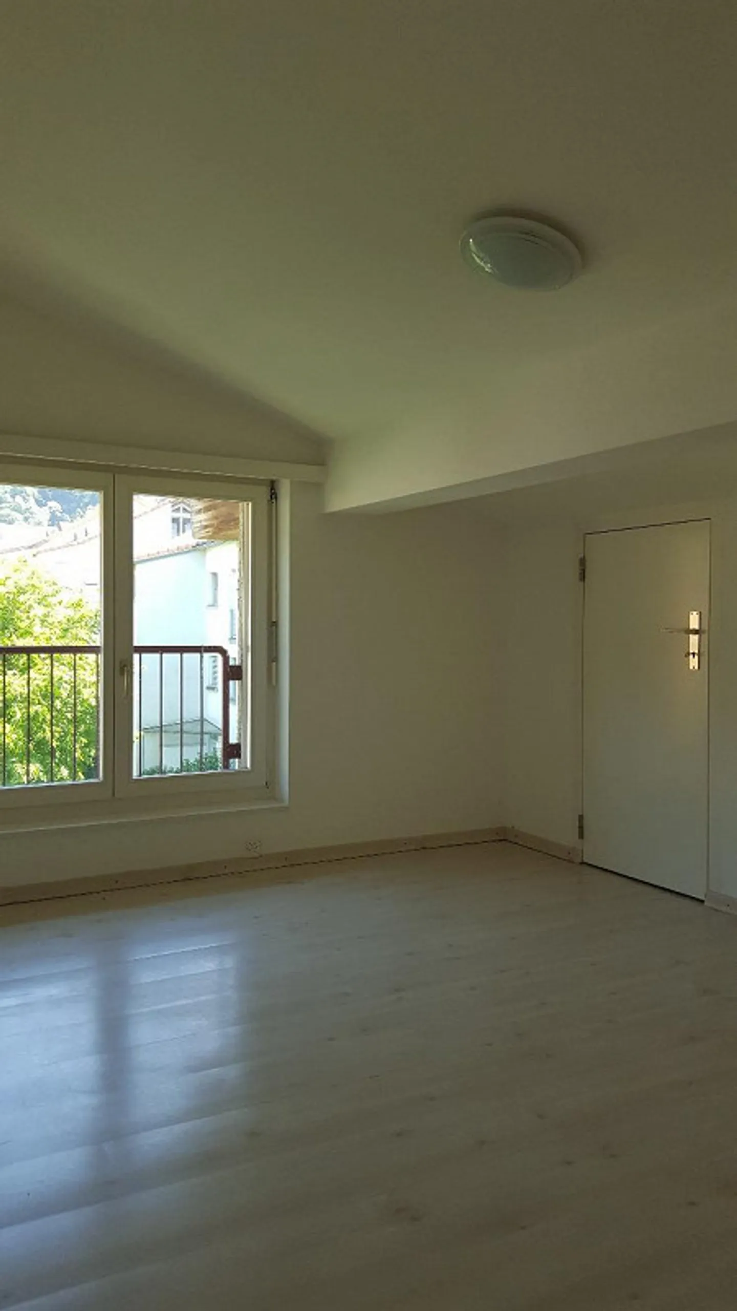 Ampio appartamento attico luminoso di 4,5 stanze in vendita - Foto 13 di 18
