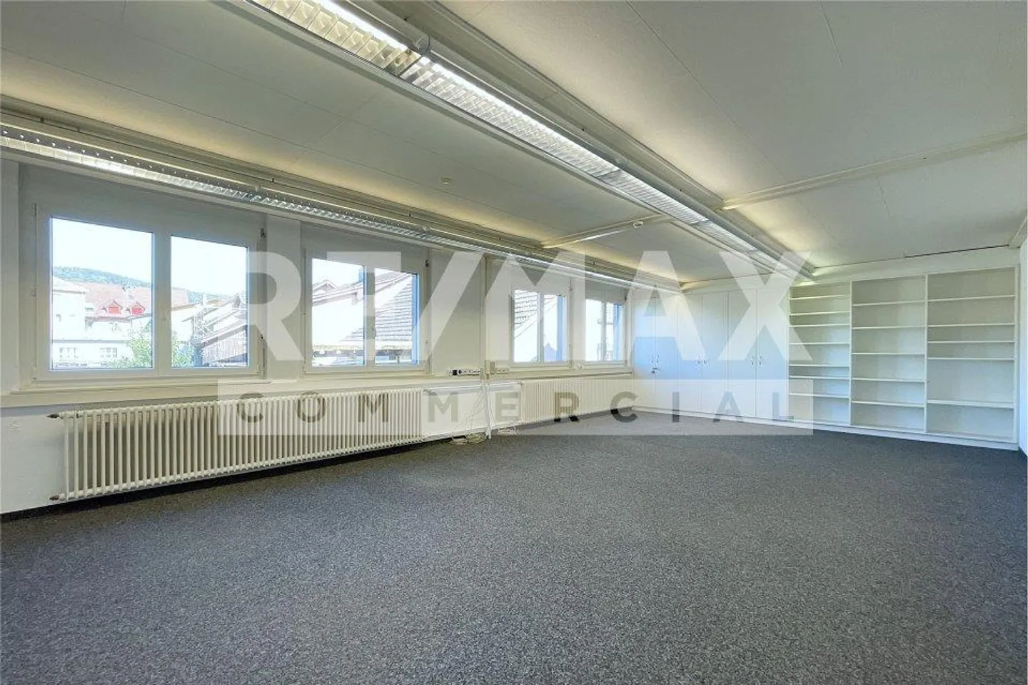 275 m² Office Space Near Wildegg Train Station - Photo 8 of 11