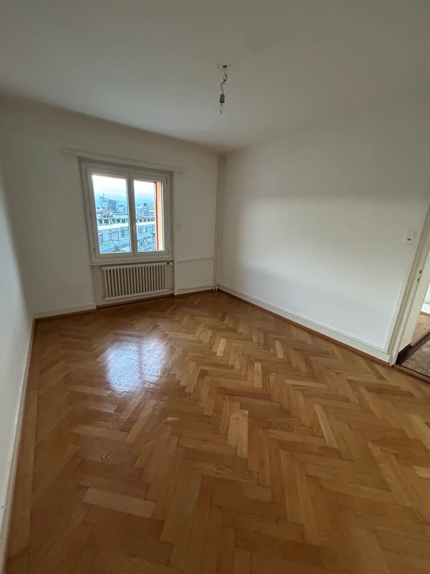 Appartement à louer - Photo 2 sur 4
