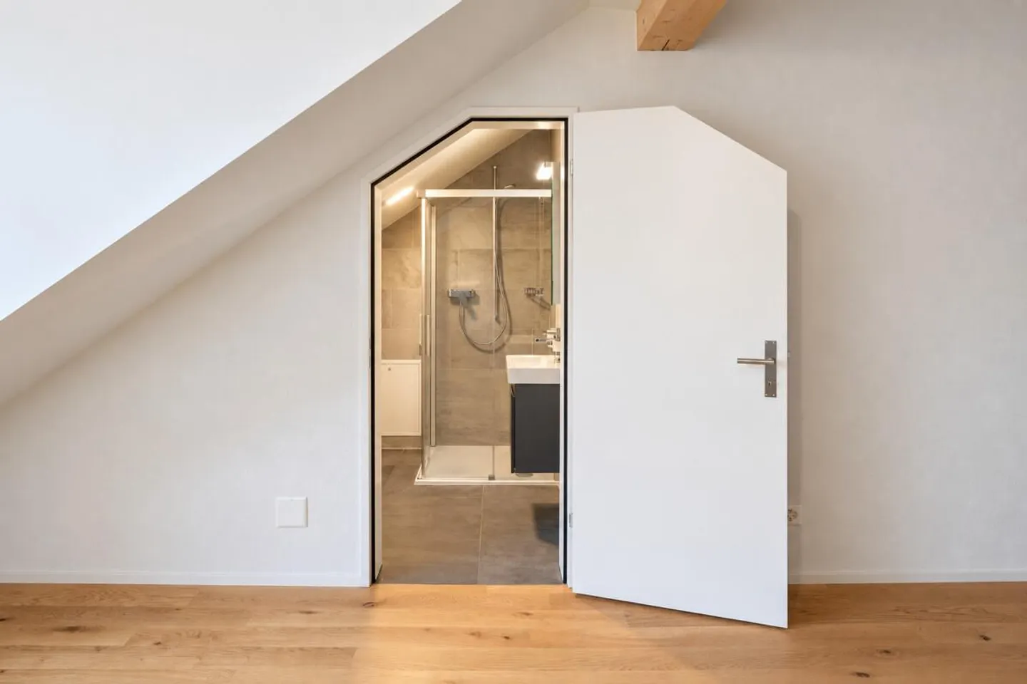 Versatile Attic with Private Bathroom - Photo 2 of 4