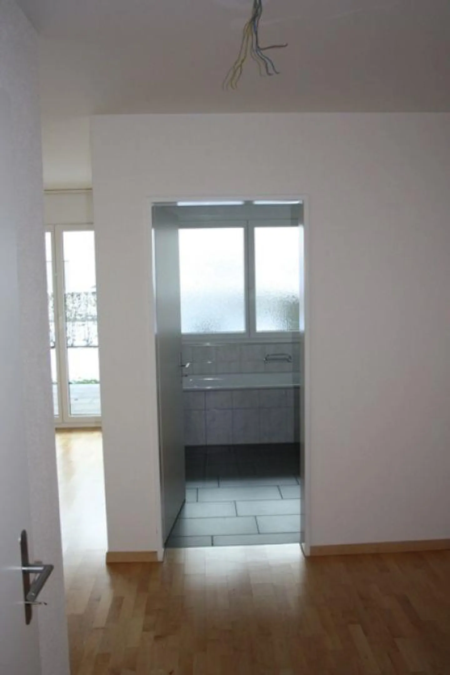 Ampio appartamento di 5 1/2 stanze - Foto 7 di 14