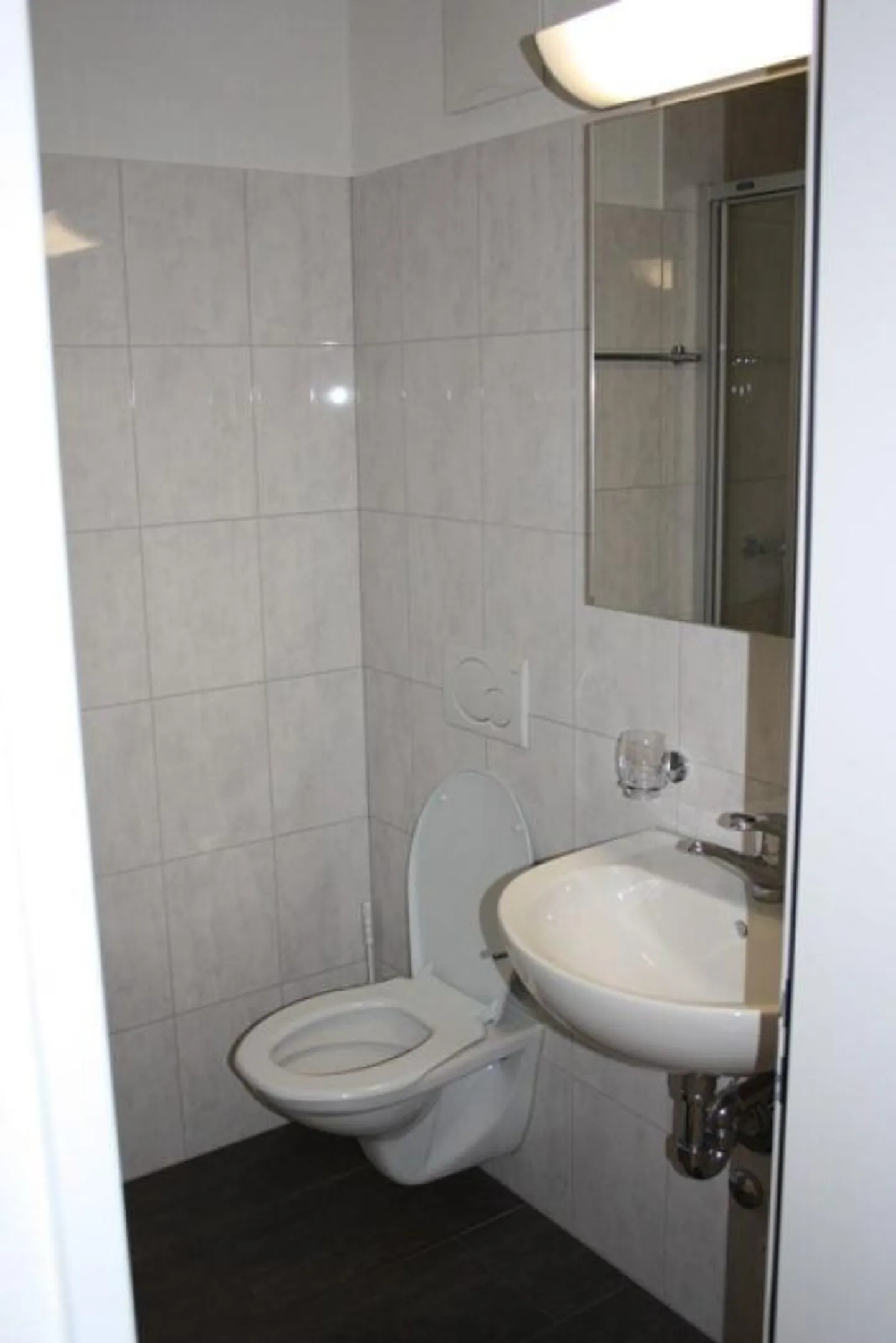 Ampio appartamento di 5 1/2 stanze - Foto 10 di 14