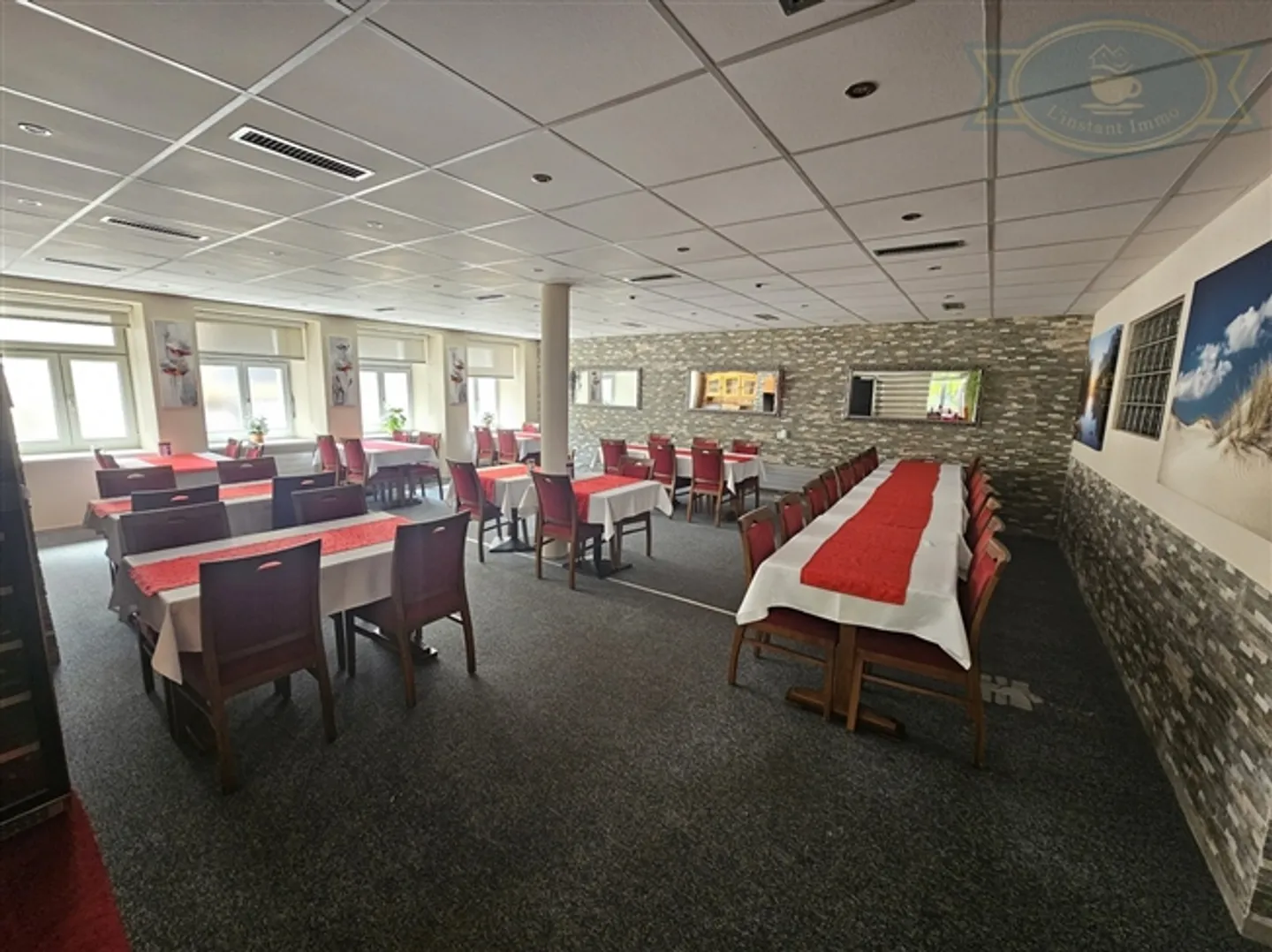 «Voll vermietetes Mischgebäude im Dorfzentrum von Villeret» - Foto 2 von 12