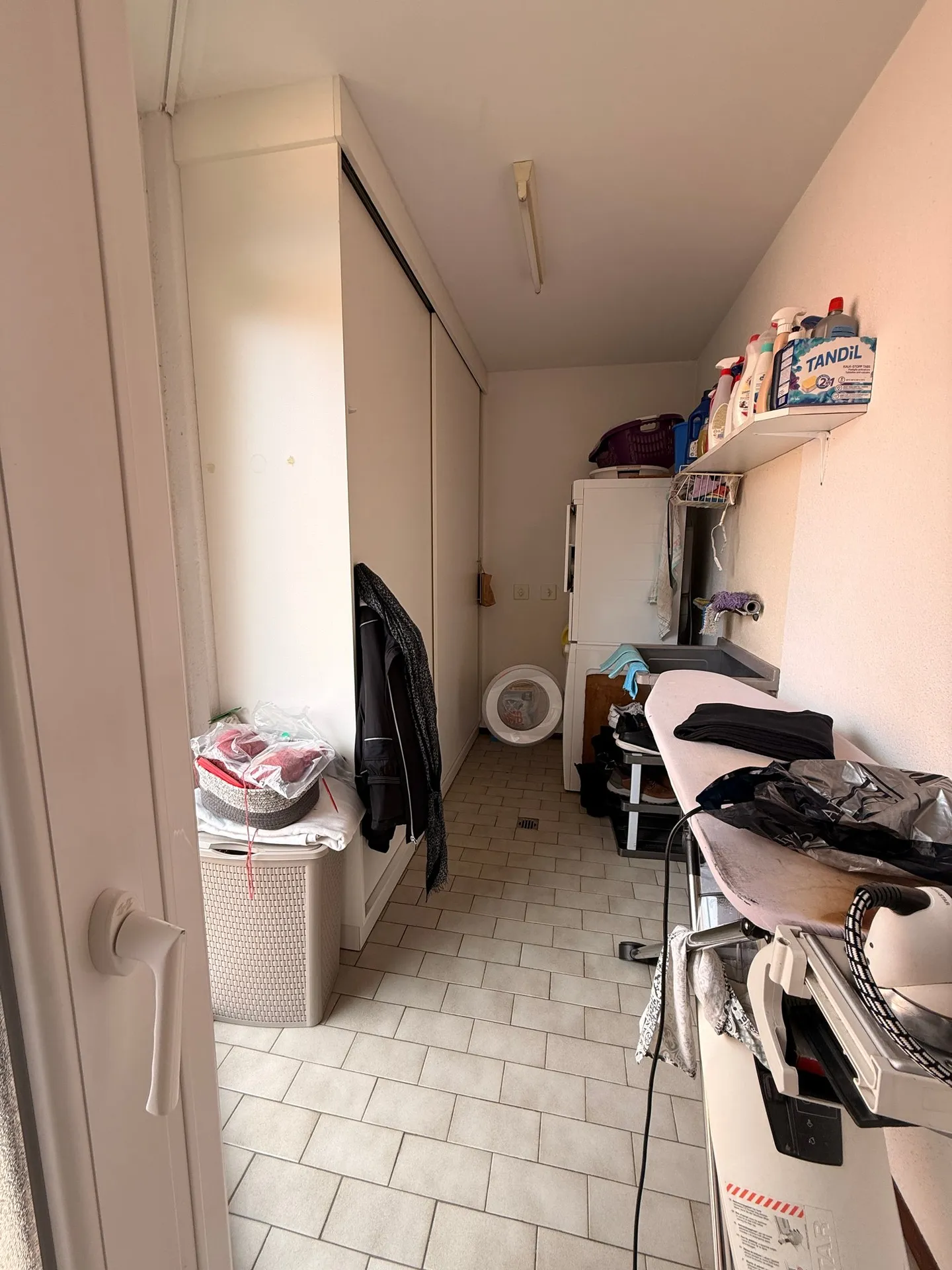 Charming Family Home with Views - Photo 9 of 21