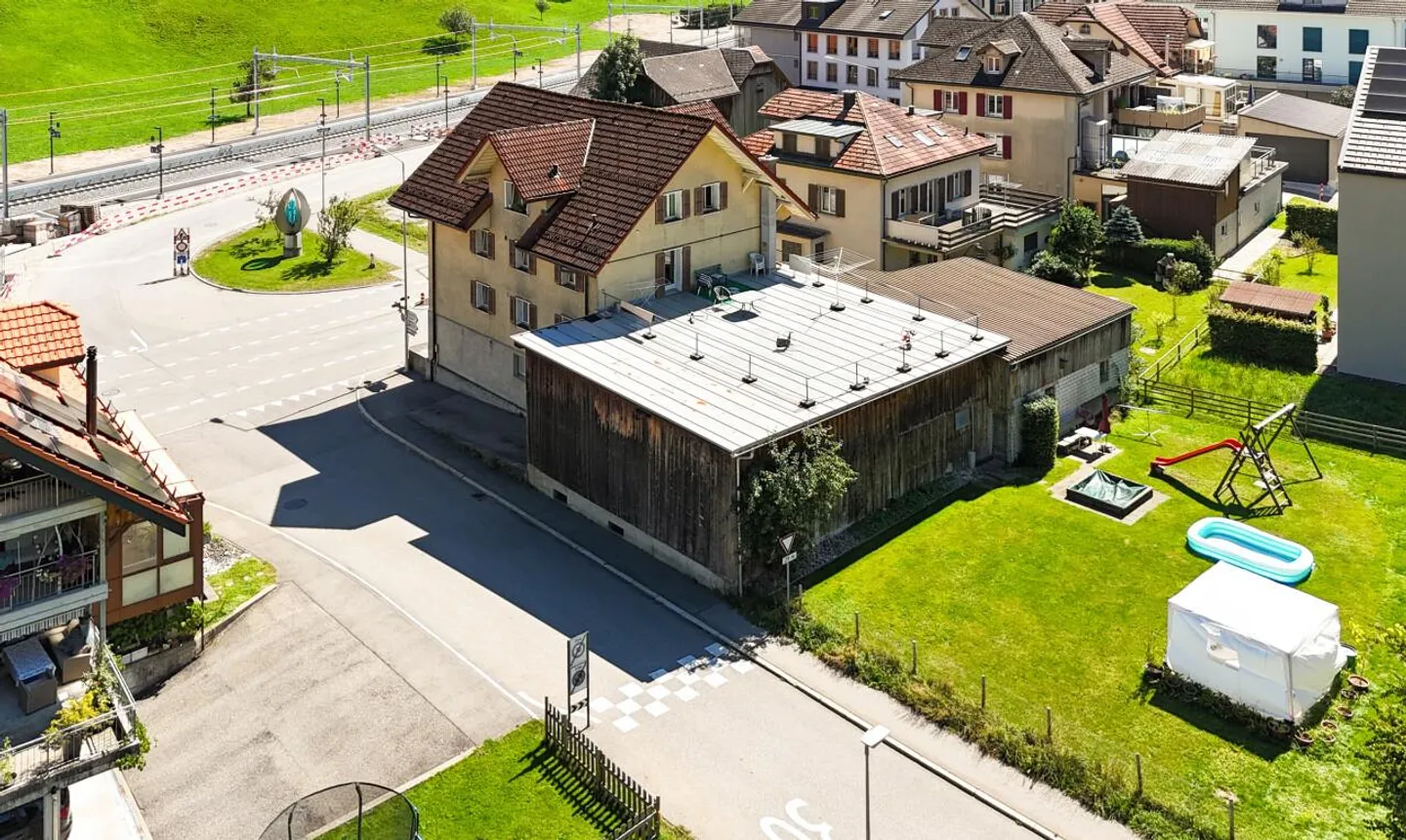 Wohngebäude Escholzmatt - Foto 2 von 11