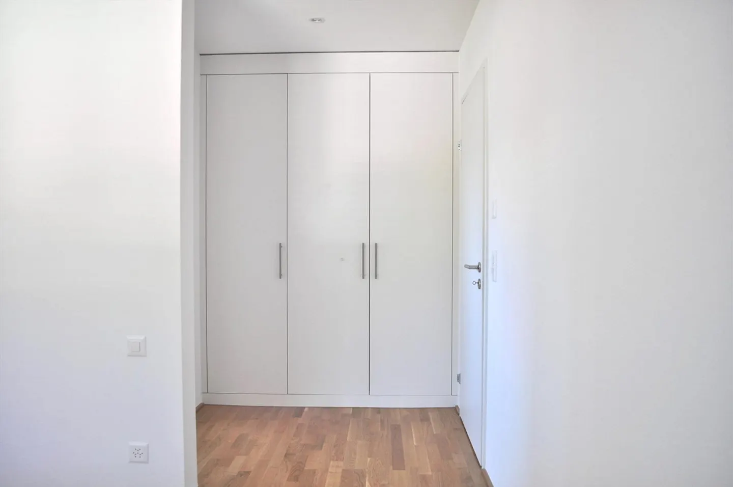 Large beautiful 4.5 room apartment for rent - Photo 7 of 12
