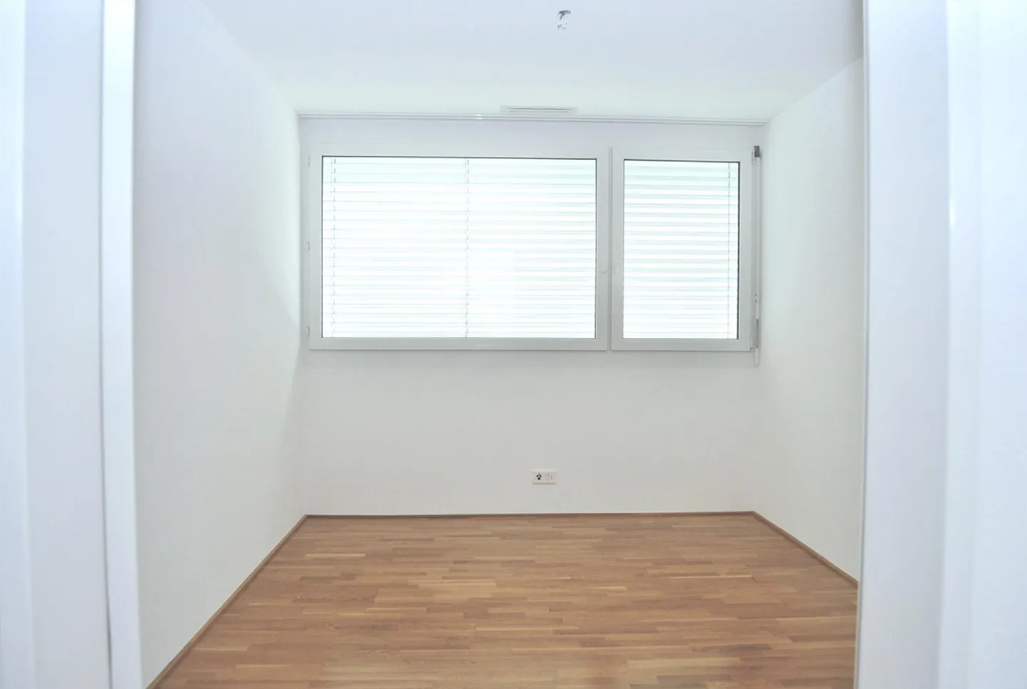 Large beautiful 4.5 room apartment for rent - Photo 8 of 12