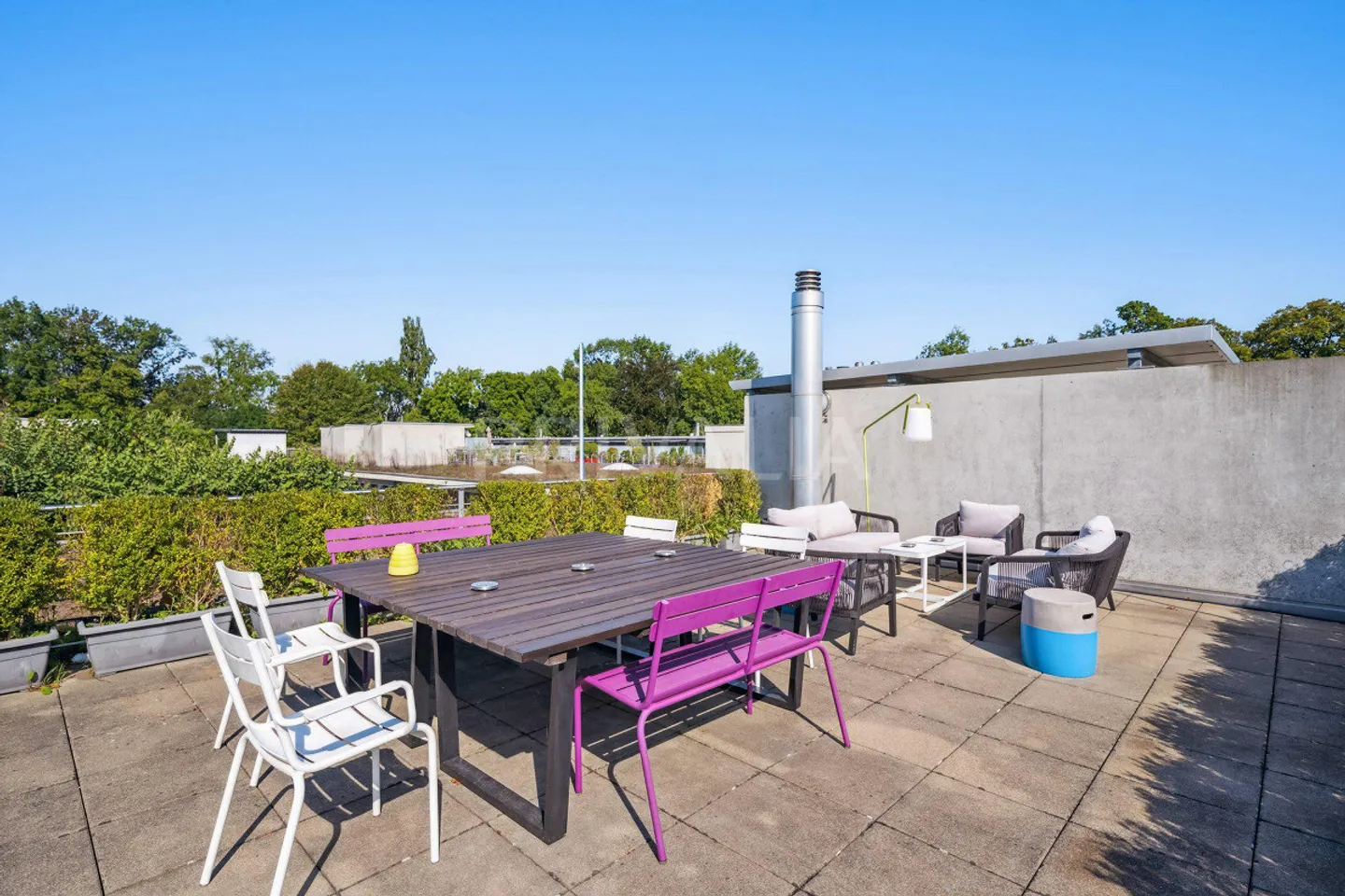 Superbe loft meublé avec jardin et rooftop - Photo 7 sur 11