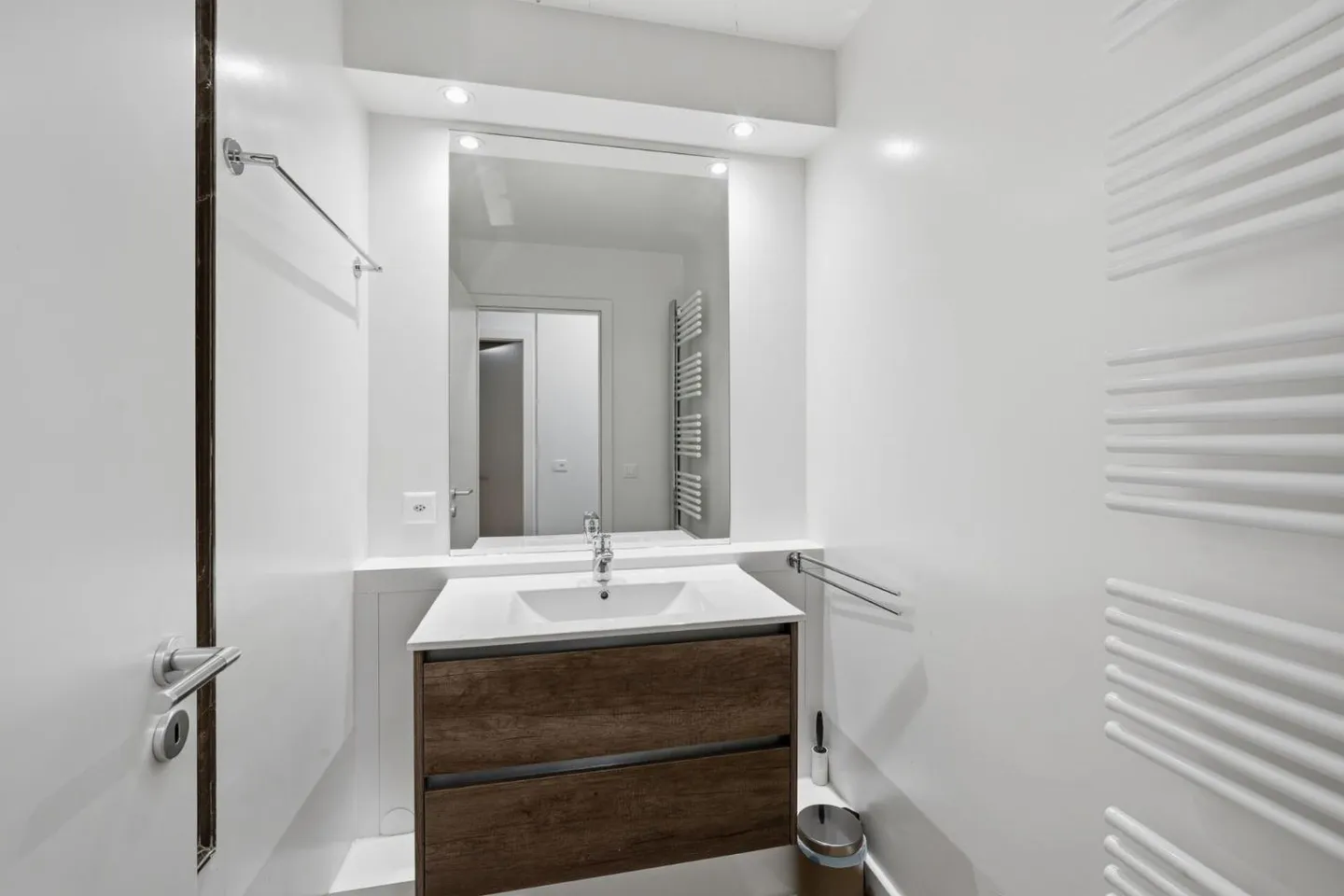 Bell'appartamento di 66m2, completamente ristrutturato con gusto - Foto 10 di 11