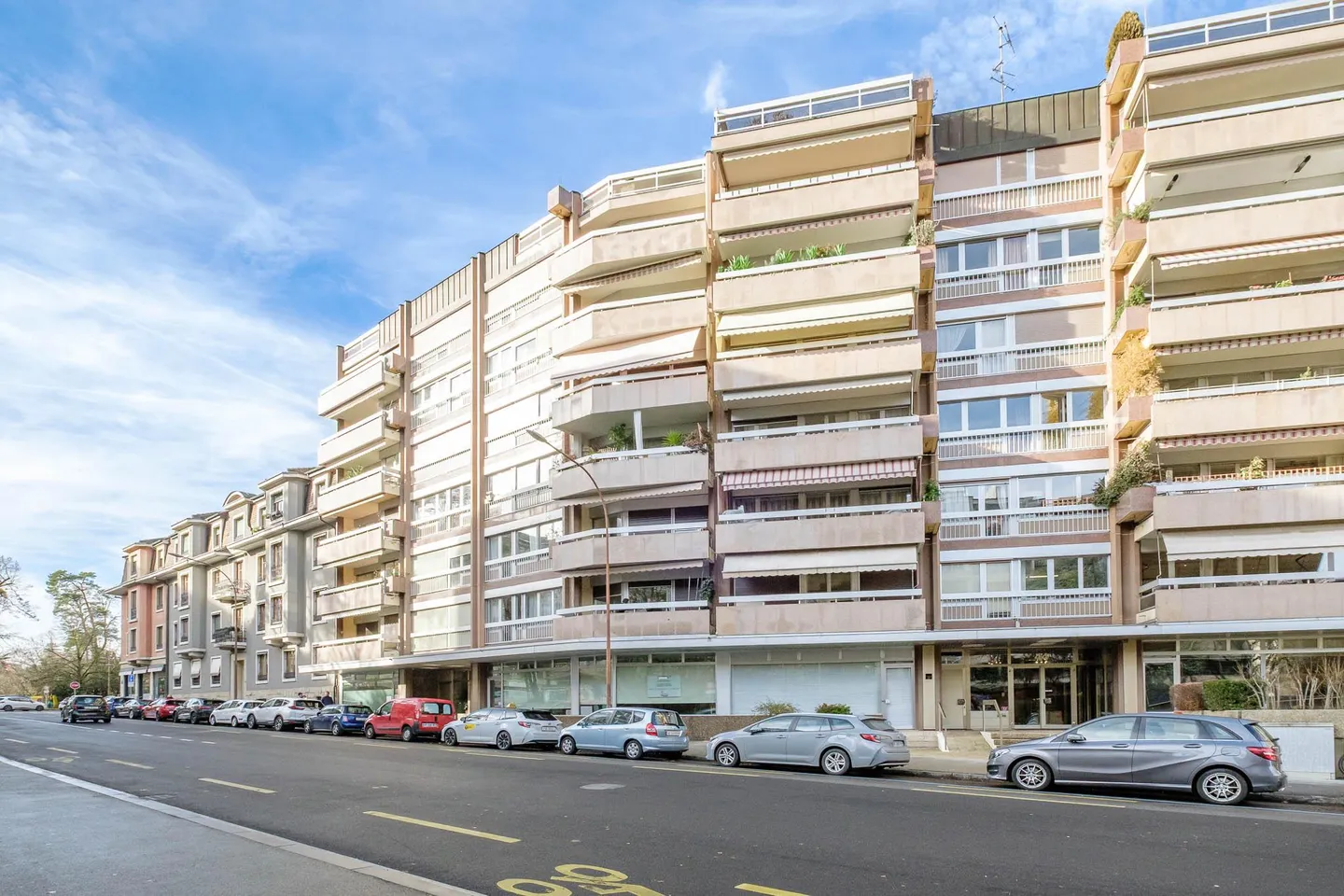 Superbe attique proche du parc Bertrand - Photo 1 of 3