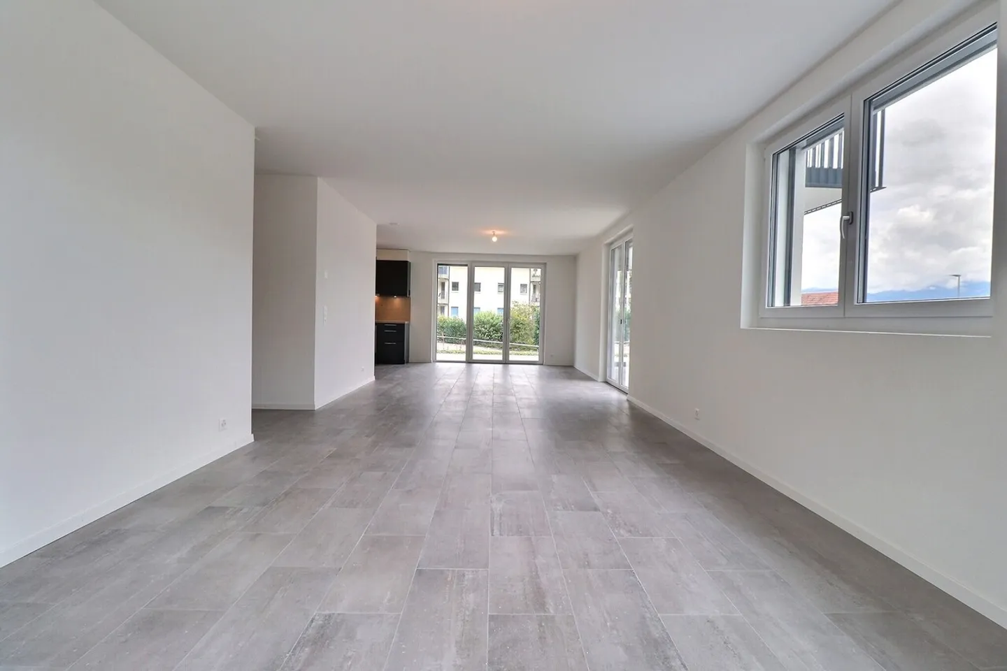 Geräumige 4,5 Zimmer zu vermieten! - Foto 4 von 10