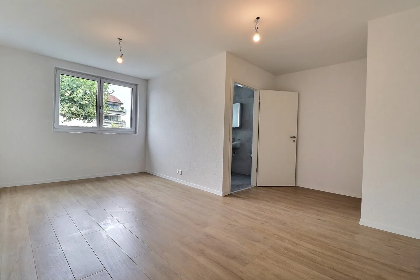 Geräumige 4,5 Zimmer zu vermieten! - Foto 7 von 10