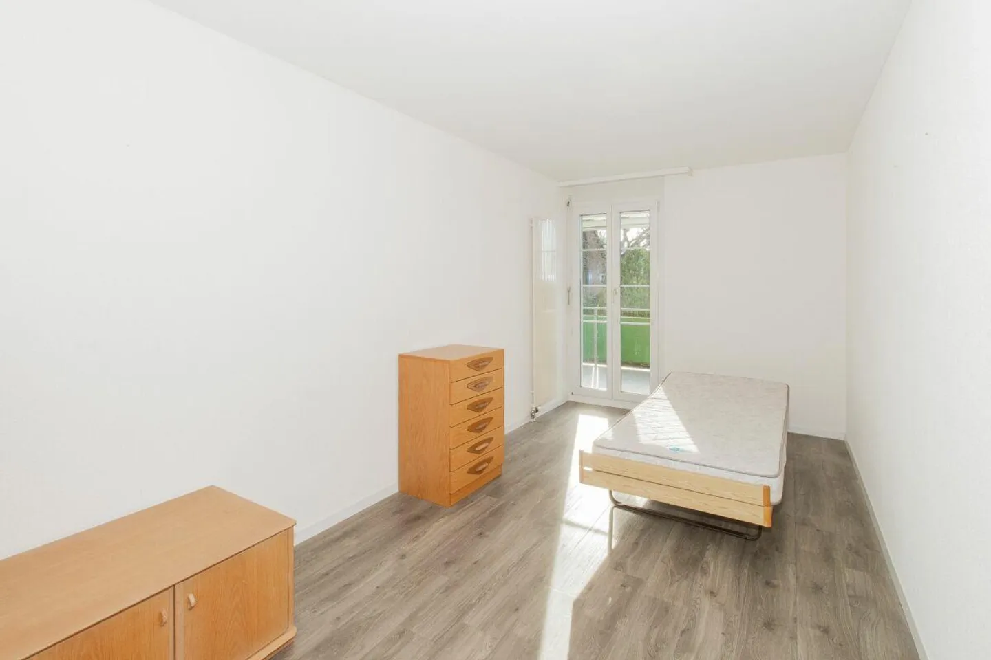 4.5-room apartment with a wide view of the countryside - Photo 7 of 11