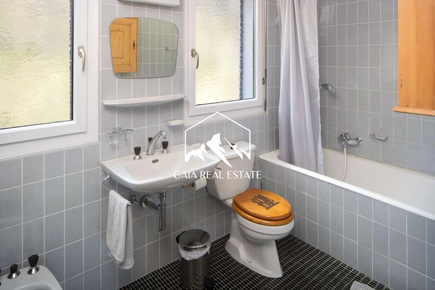 Appartamento 4 camere - Foto 9 di 12