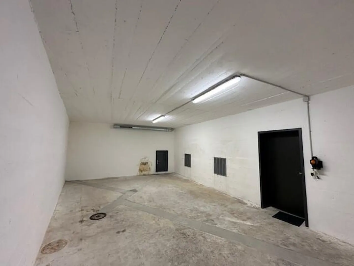 Deposito di 50m2 al 1° sotterraneo - Foto 3 di 4