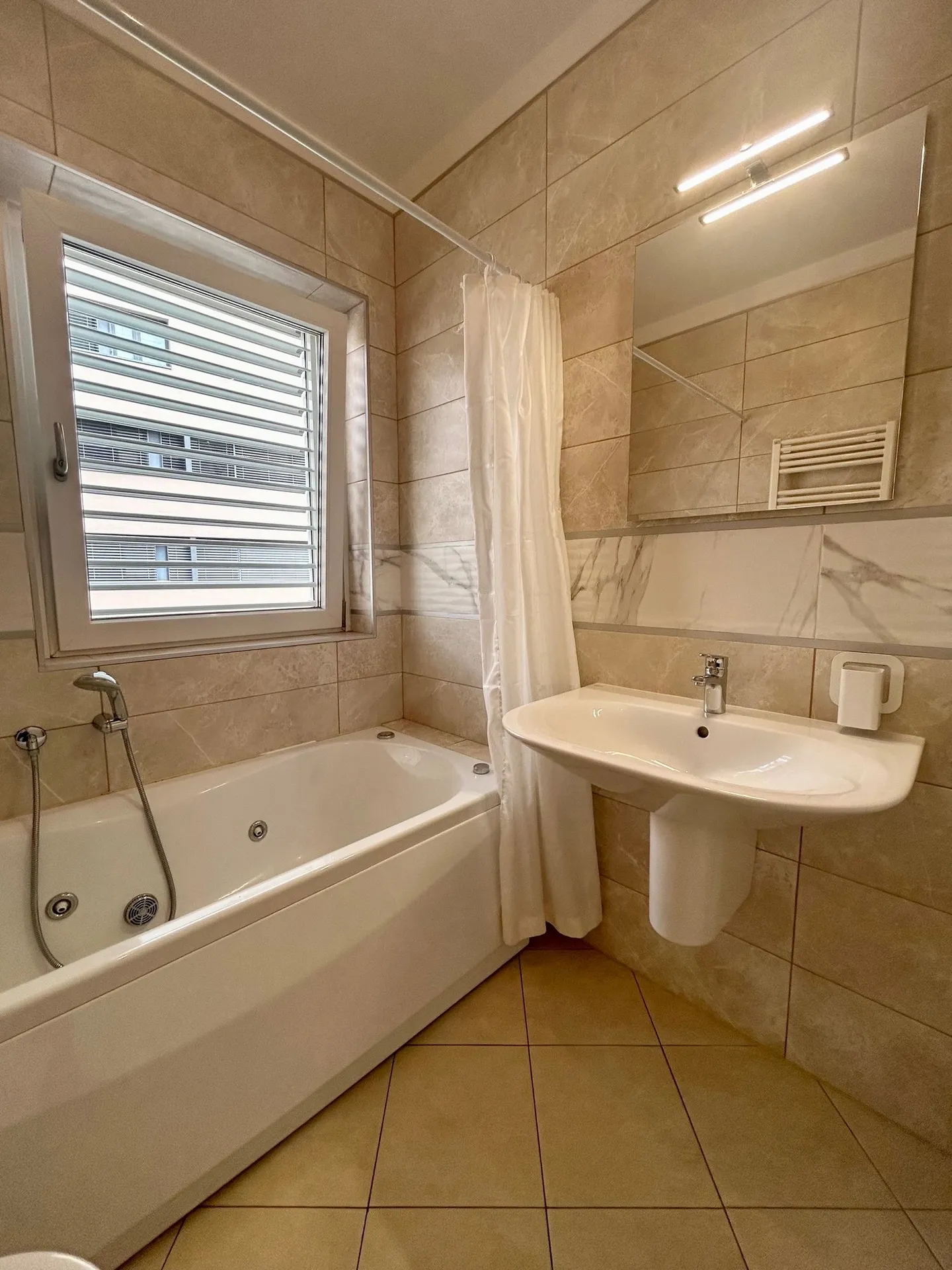 Möblierte Wohnung in Lugano - Foto 14 von 21