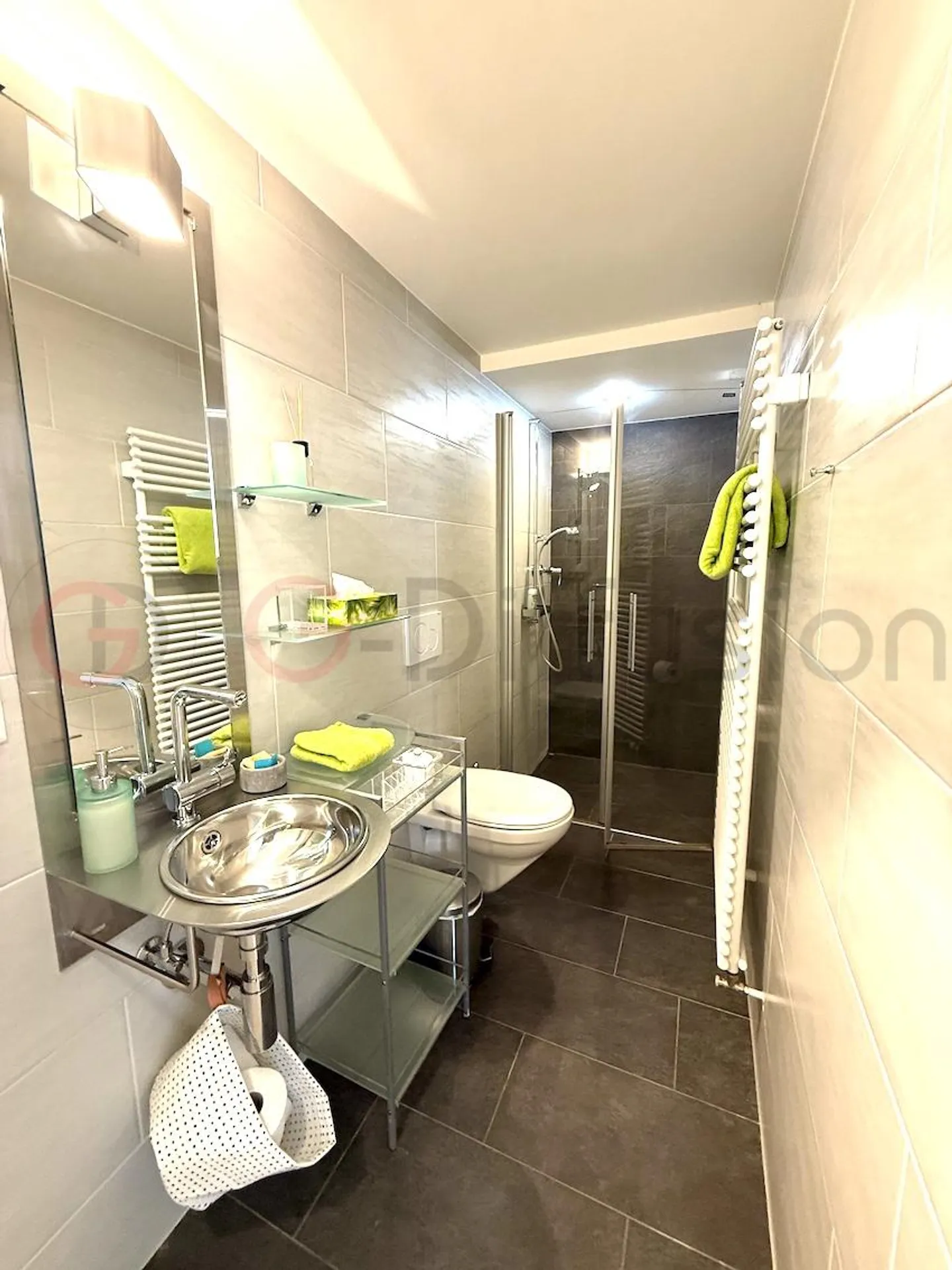 Villa con terreno edificabile - Foto 11 di 13