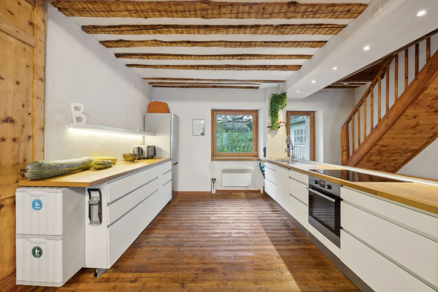 Casa unifamiliare rustica vicino al confine italiano - Foto 7 di 13