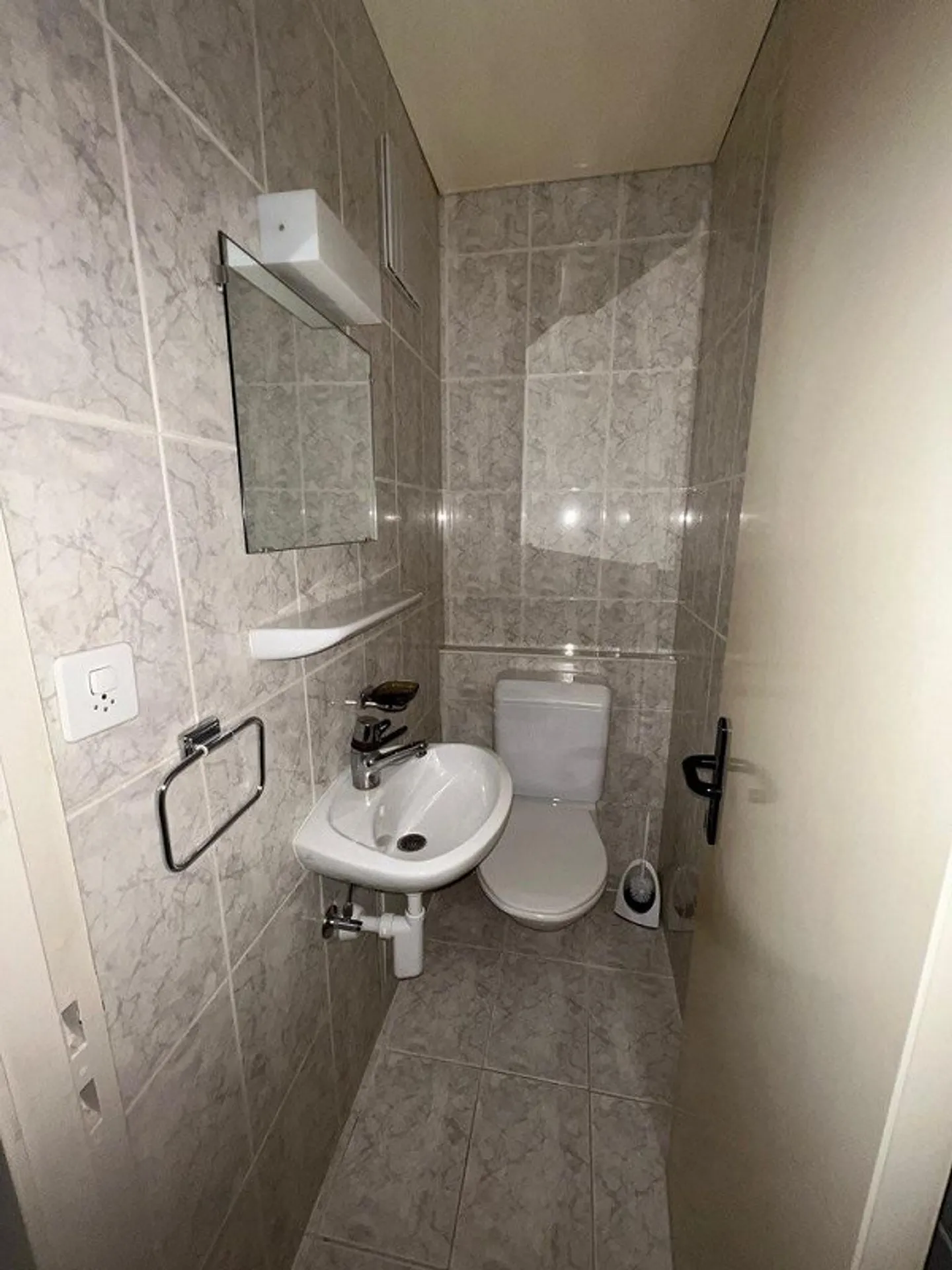 Appartement Charmant dans un Quartier Idéal - Photo 8 sur 8