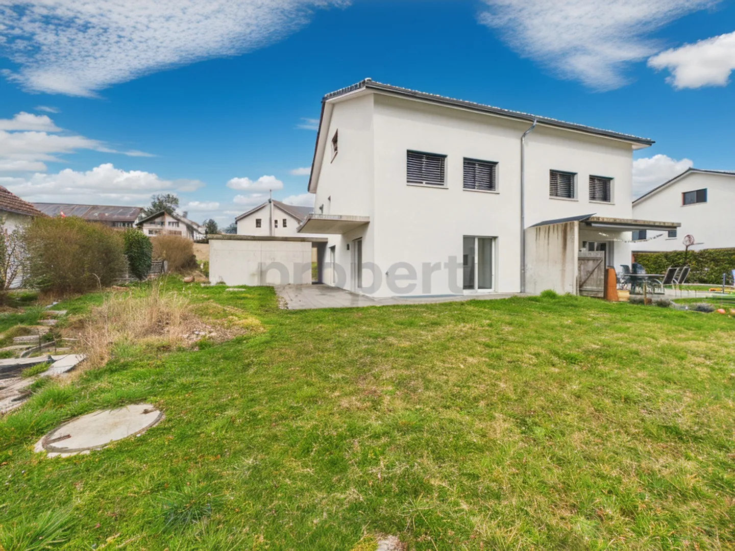 Einfamilienhaus mieten - Foto 1 von 13