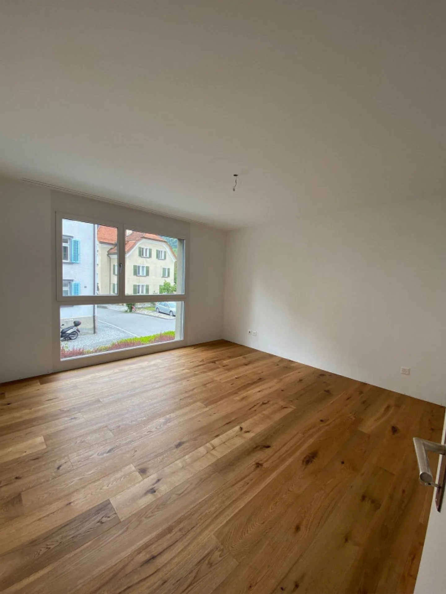 Modern 4.5-room apartment for rent - Photo 3 of 10