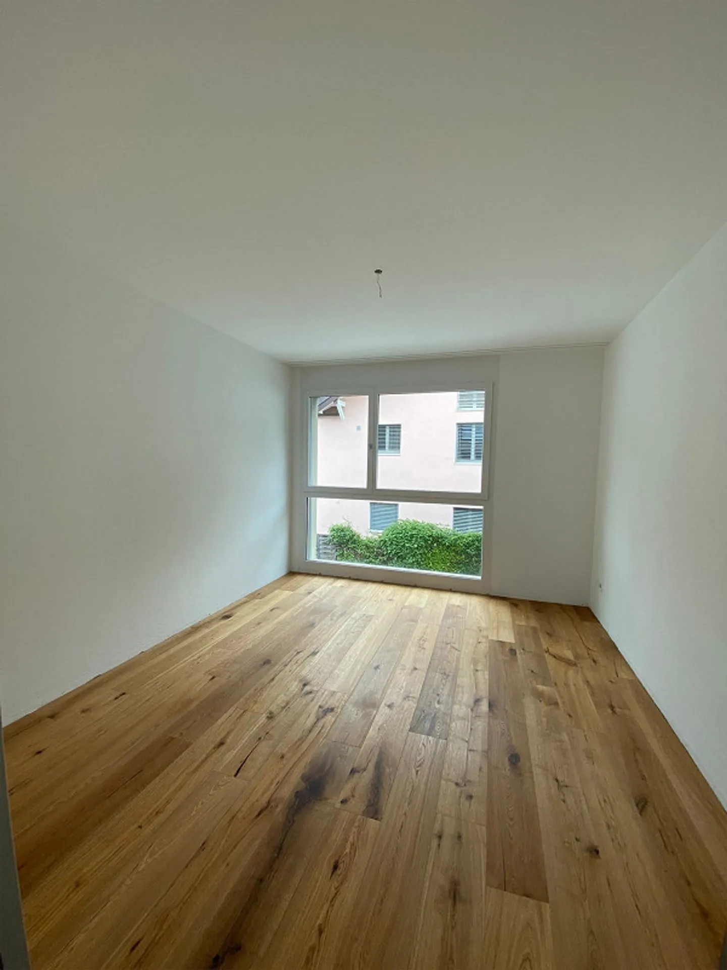 Modern 4.5-room apartment for rent - Photo 4 of 10