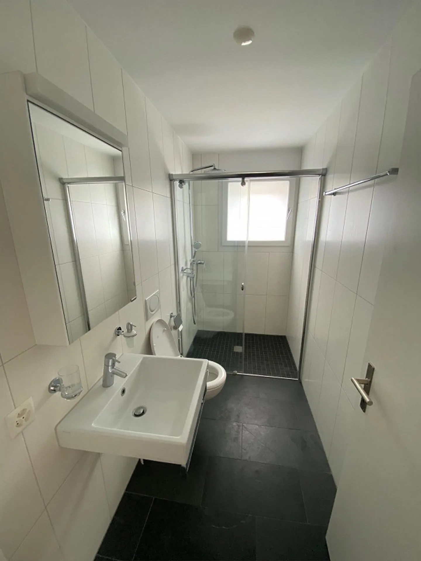 Modern 4.5-room apartment for rent - Photo 5 of 10