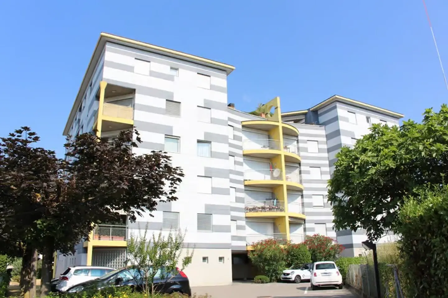 MASSAGNO - AFFITTASI APPARTAMENTO DI 3.5 LOCALI - Foto 1 von 2