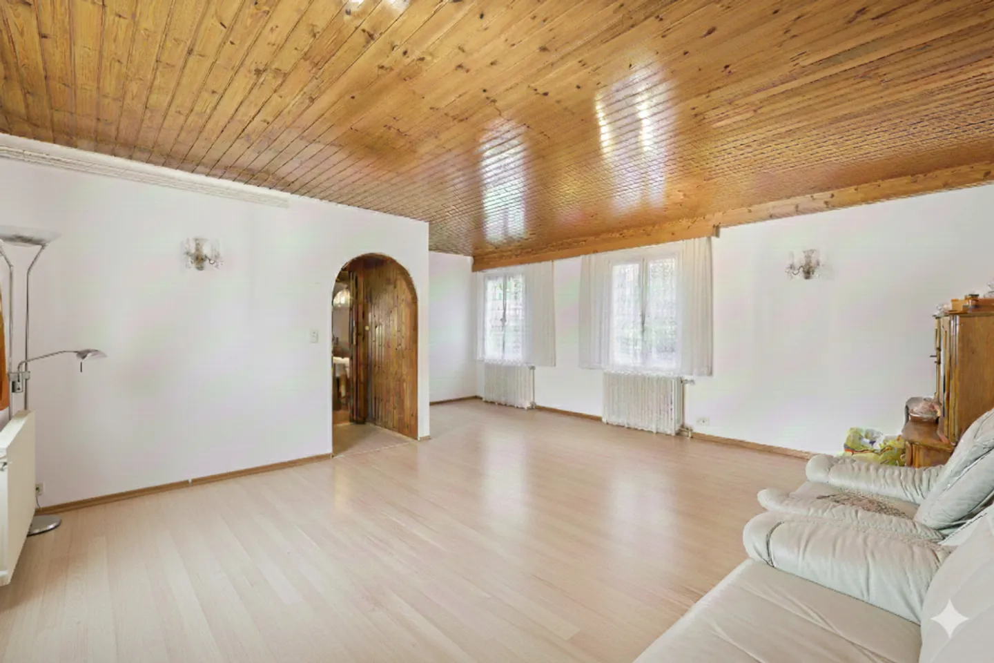 Vallorbe – House to renovate with great potential - Photo 9 of 22