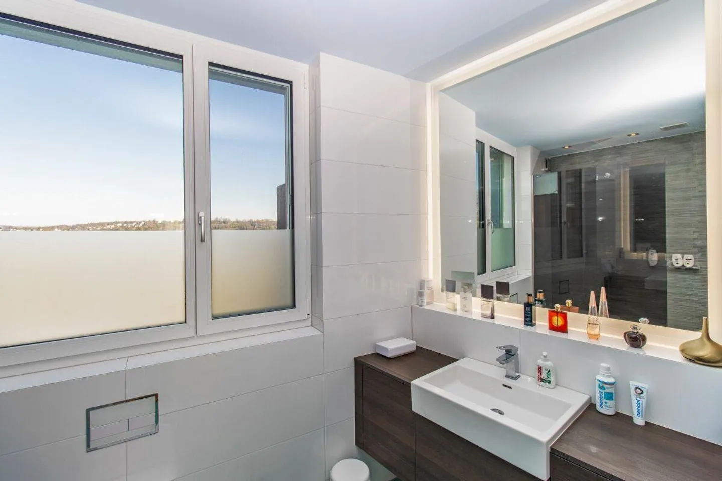 Appartement design moderne de 3.5 pièces - Photo 12 sur 16