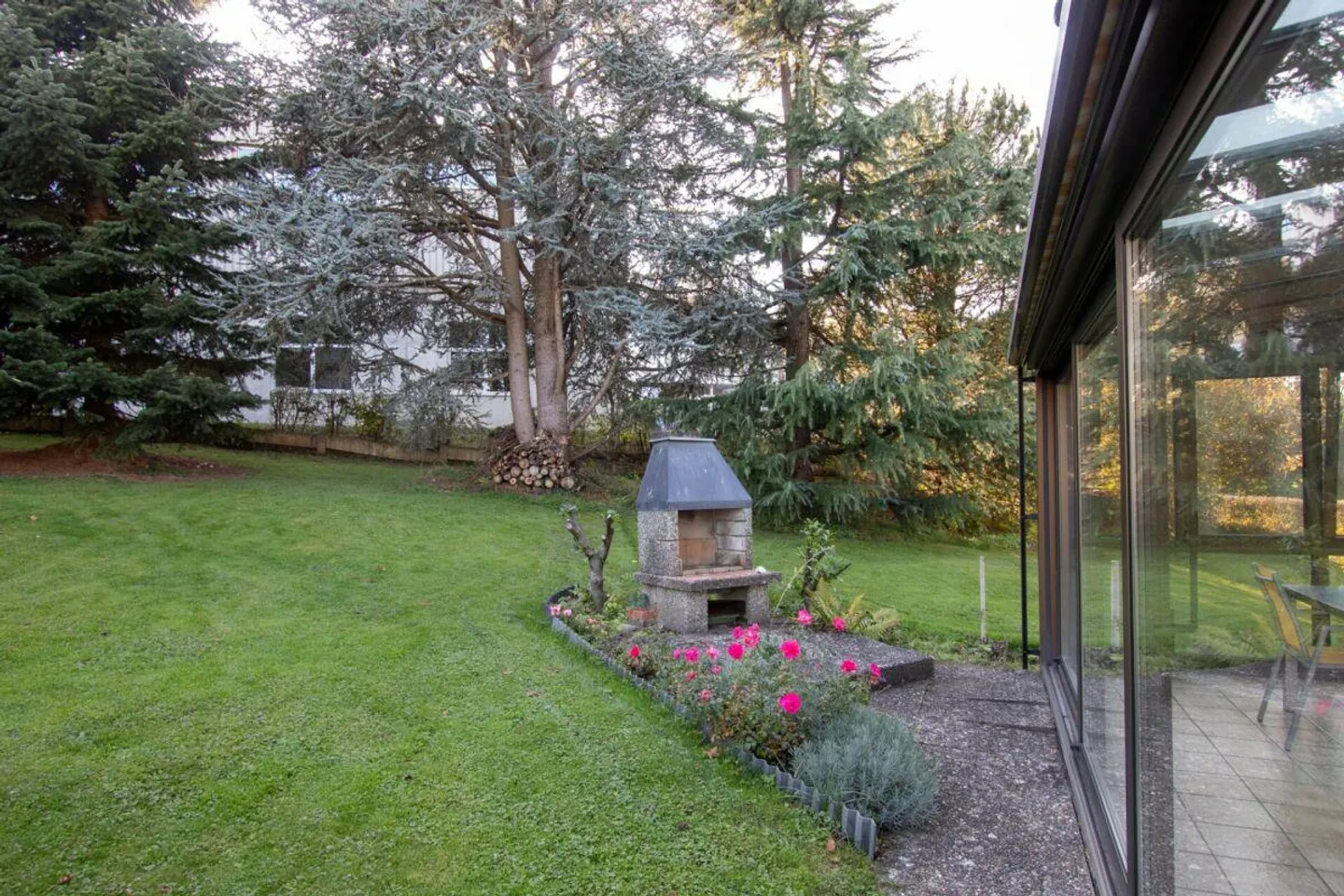 Single-family house with generous surroundings - Photo 13 of 13