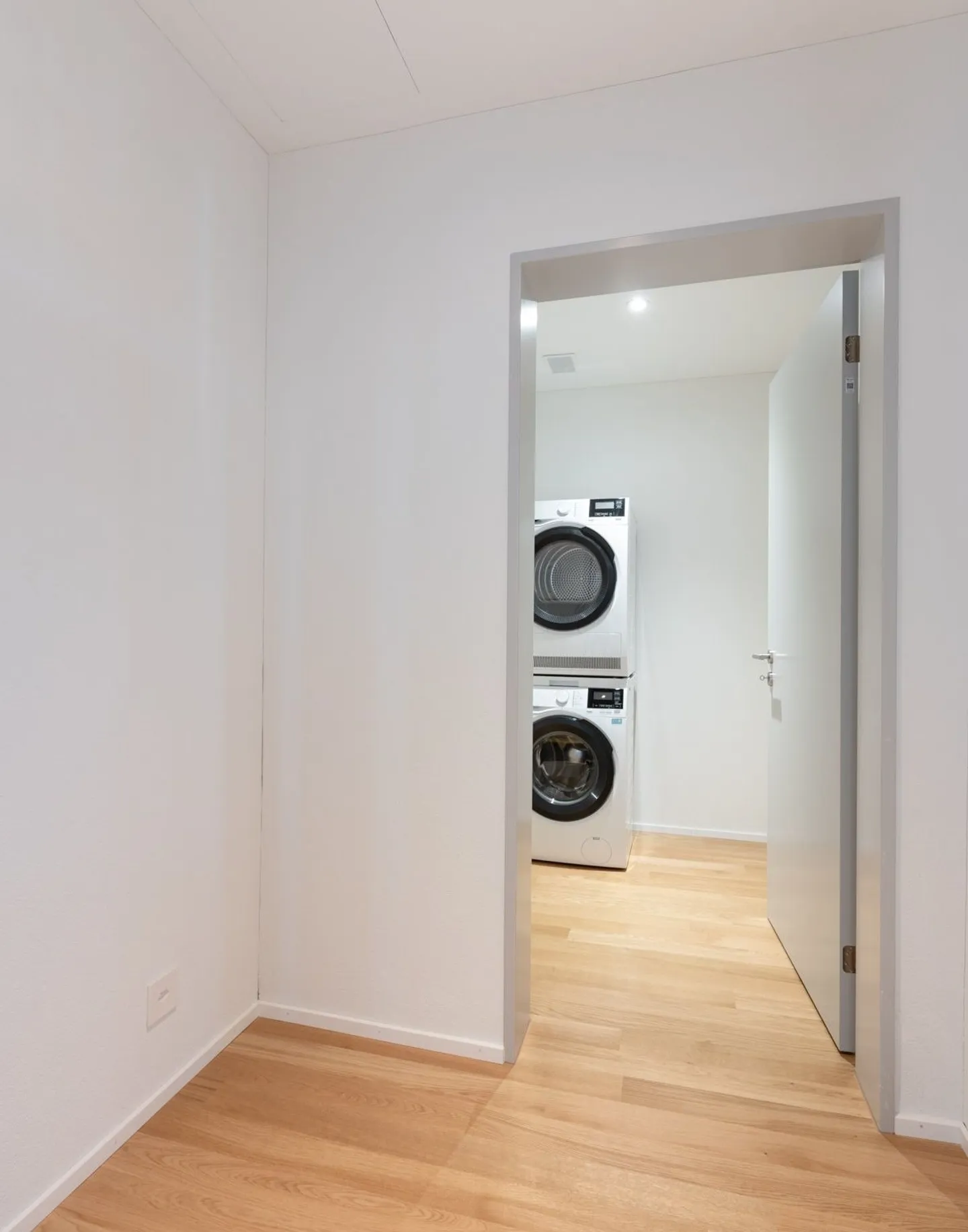 Modernes Apartment mit atemberaubendem Blick - Foto 9 von 11